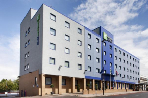 Отель Holiday Inn Express Park Royal, an IHG Hotel  Лондон